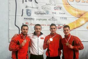 Zlatni Dulović i muški kata tim