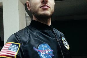 Poslušajte: Zoni iz grupe Dječaci objavio singl „Kad se smiješ”