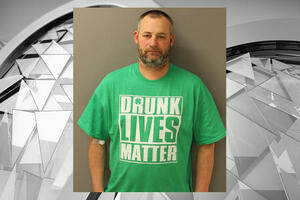 Najprikladnija majica za hapšenje zbog vožnje u pijanom stanju