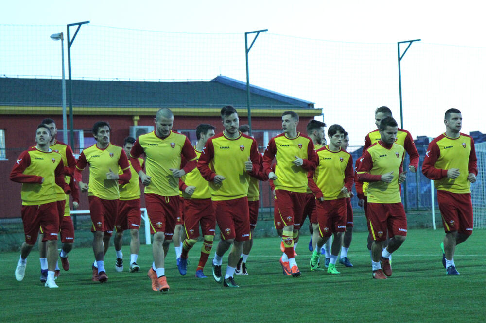 Fudbalska reprezentacija Crne Gore, Foto: Filip Roganović
