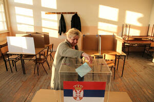 RIK: Poništeno glasanje na dva biračka mjesta, u Zrenjaninu i...