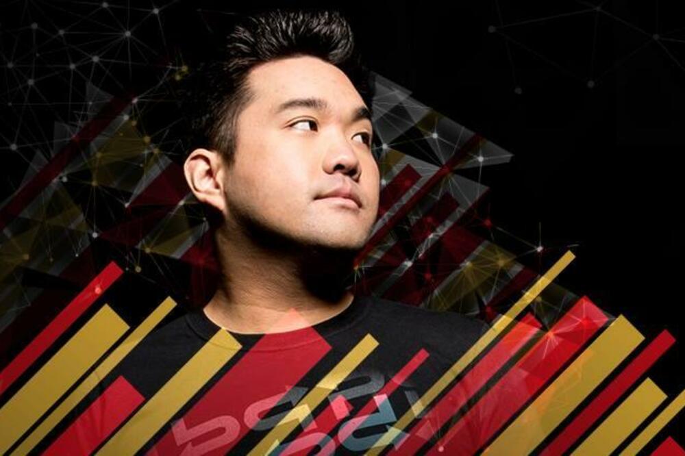 Darin Epsilon, Foto: Maximus