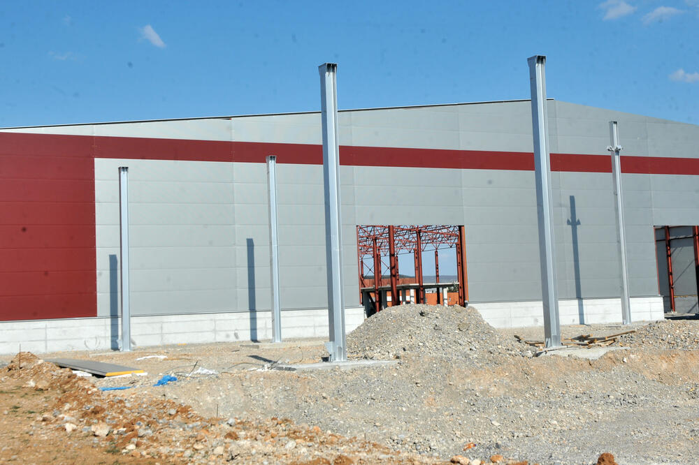 Novi duvanski kombinat, Foto: Savo Prelević