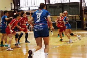 Mlade igračice Budućnosti serijom 6:0 slomile Podravku