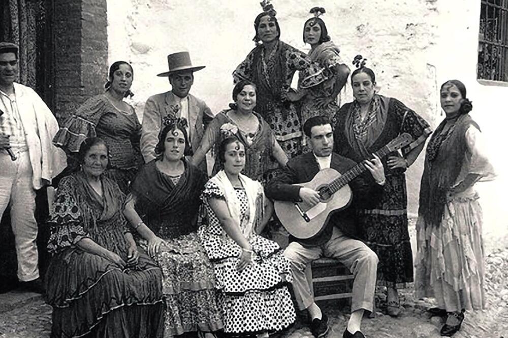 Andaluzijski Cigani (Novine)