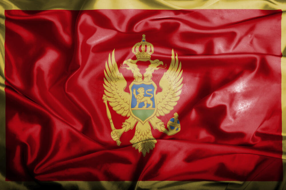 Crnogorska zastava, Crna Gora, Foto: Shutterstock