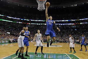 Poraz Orlanda u Bostonu, slabo šutersko veče Vučevića