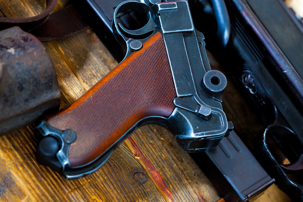 oružje, Foto: Shutterstock