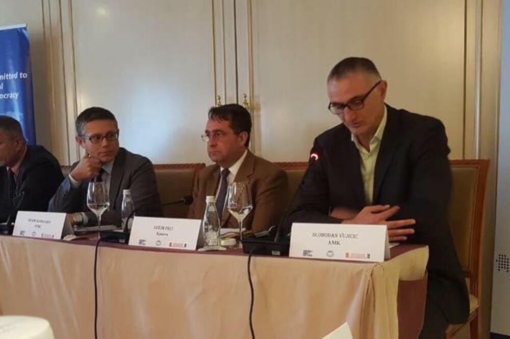 debata Priština, Foto: Info Centar Crnogoraca Kosova