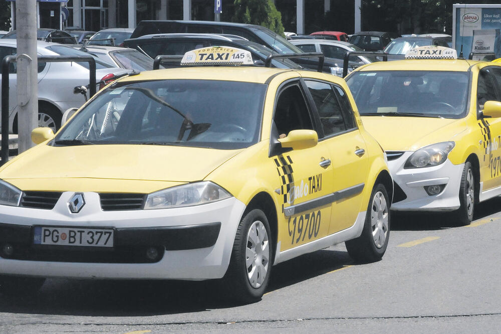 Taksi, Foto: Arhiva "Vijesti"