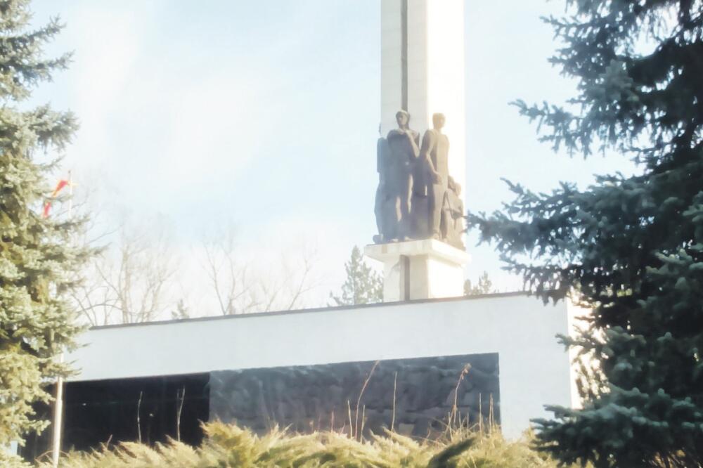 Spomenik na Stražici, Foto: Goran Malidžan