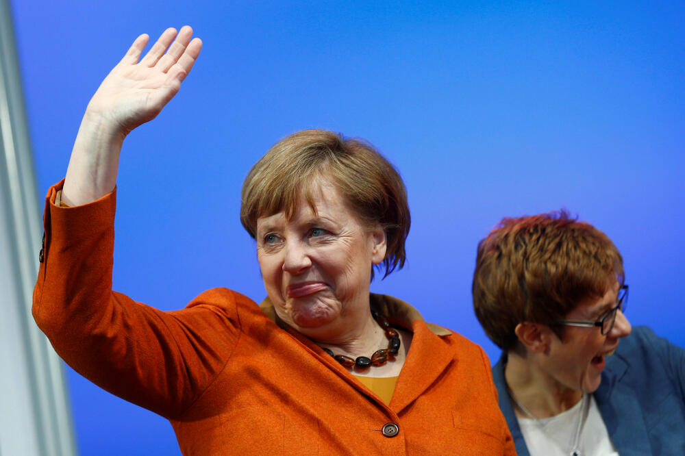 Angela Merkel, Anegret Kramp Karenbauer, Foto: Reuters
