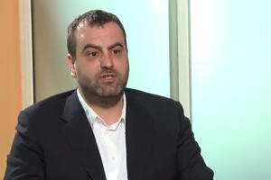 Centrifuga: "Koalicija oko Vučića zloupotrebljava resurse države"