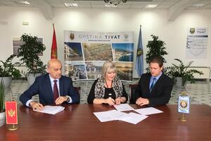 Potpisan ugovor: "Crnogorski Medijski dijalozi" u Tivtu