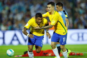 Brazil pregazio Urugvaj u drugom poluvremenu, Mesi iz penala donio...
