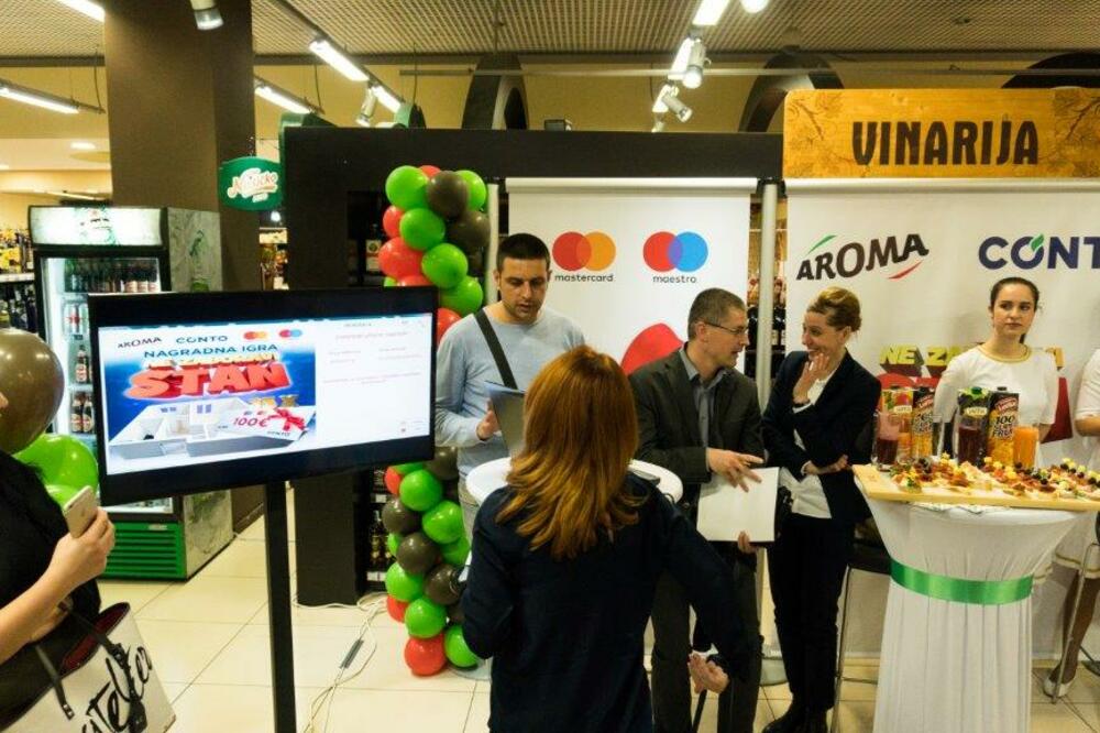 Nagradna igra, Aroma, Conto