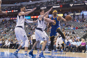 San Antonio ne odustaje od trke za "ratnicima"