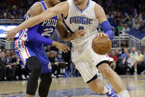 Vučević ponovo dominirao protiv Filadelfije