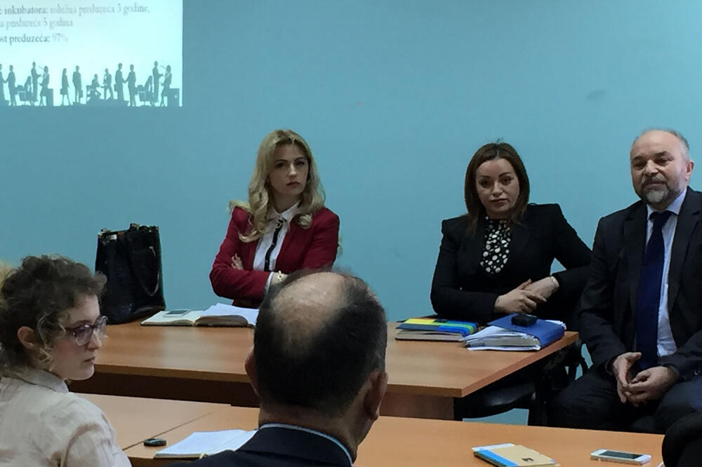 Barski bbiznis, Foto: Radomir Petrić