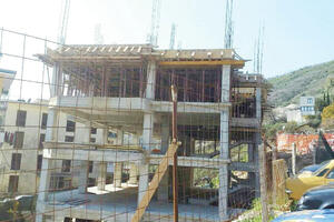 Ništa nije sporno, dijeliće stanove