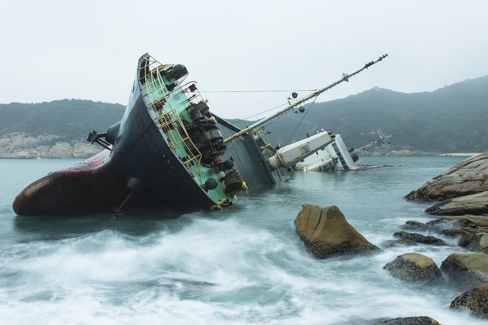 Brod, potonuće, Foto: Shutterstock