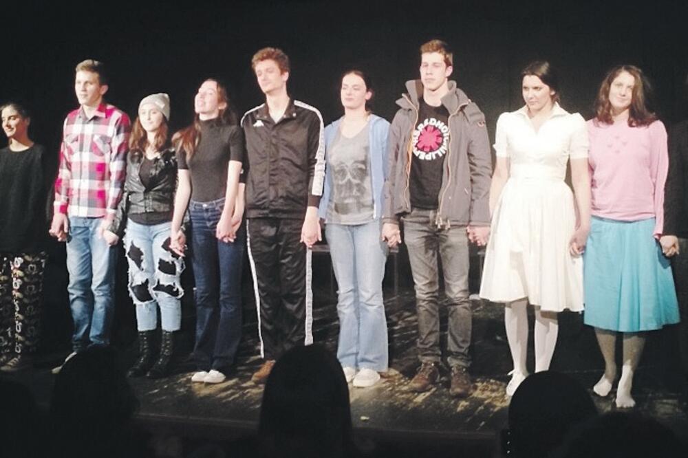 predstava Pozdravi nekog, Foto: Mladiinfo Montenegro