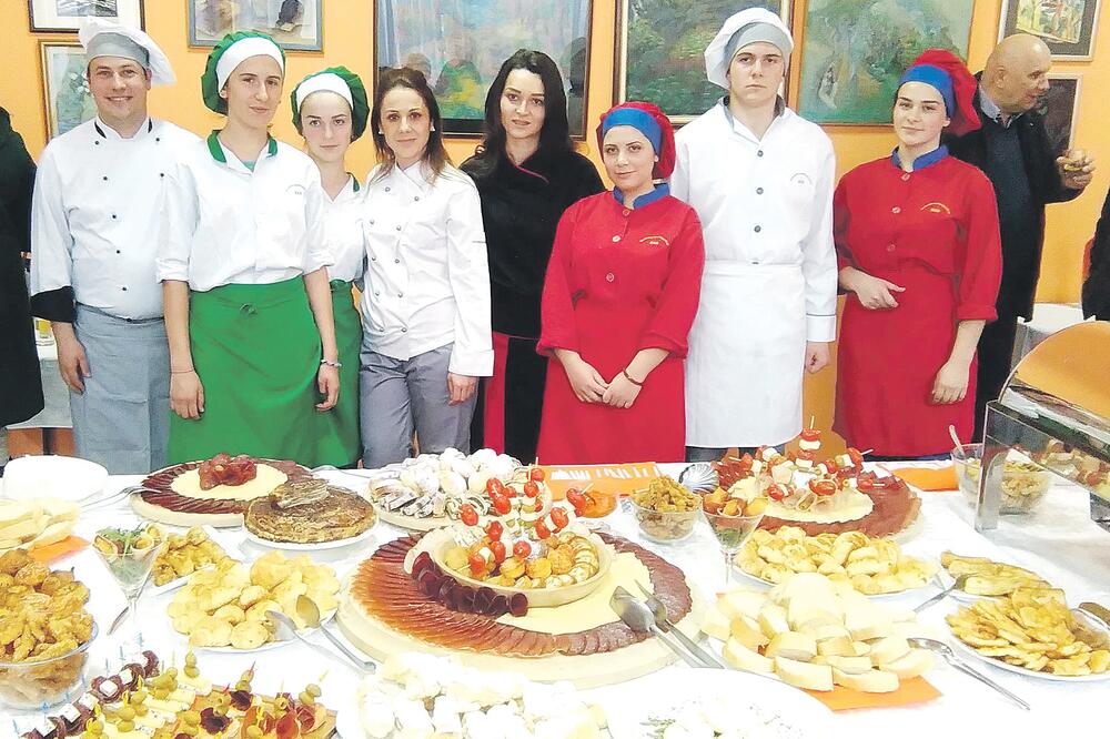 EUŠ bar, Foto: Radomir Petrić