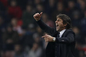 Pirlo: Konte je genije, nema boljeg trenera od njega