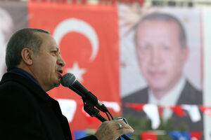 Erdogan: Holandija će platiti cijenu žrtvovanja odnosa sa Turskom