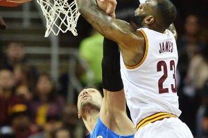 Na Vučevićev dabl-dabl, Kralj odgovorio dvocifrenom kolonom više