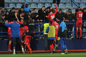 Pogledajte kako je Dečić ostvario istorijsku pobjedu