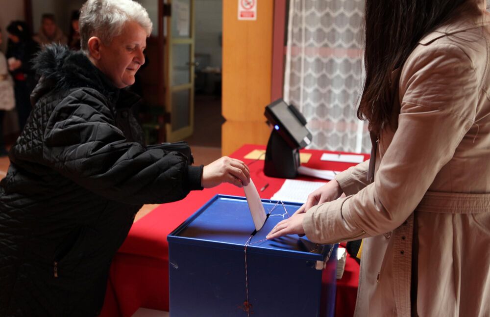 izbori Nikšić, glasanje