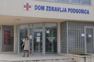 Podgorica: Bez pedijatra ostalo još 2.000 djece