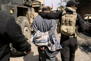 Mosul: Iračke snage oslobodile ozloglašeni zatvor Islamske države