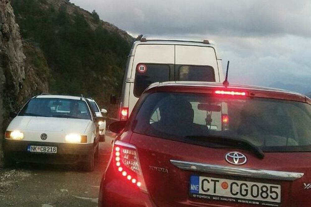 put Podgorica - Cetinje, Foto: Čitalac Vijesti