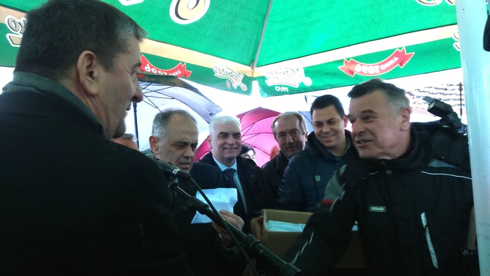 Zgrada za penzionere Nikšić, Veselin Grbović