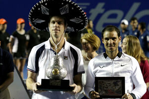 Nadala savladao Kveri, Curenko bolja od Mladenović