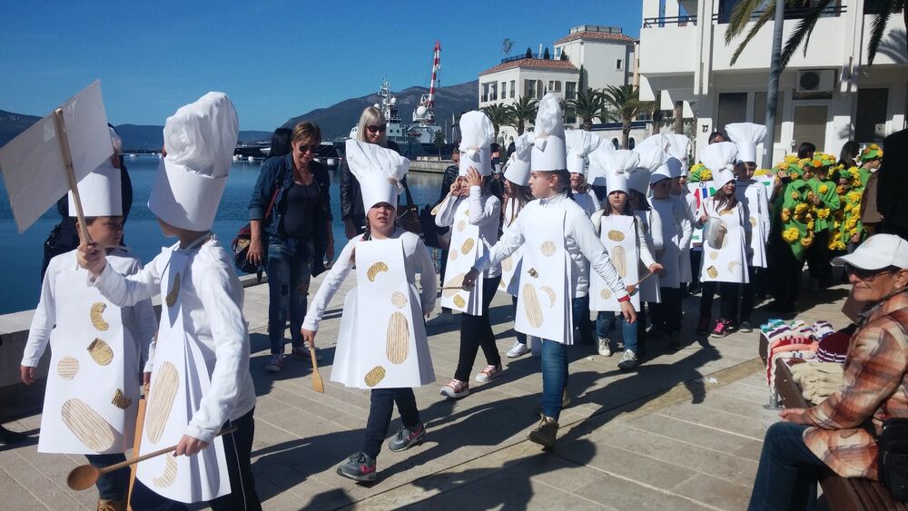 Dječiji maskenbal u Tivtu