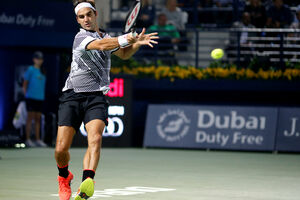 Senzacionalan poraz Rodžera Federera