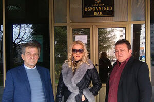 Jovanović: U kancelariji DF u Baru snimljen 51 glasač DPS iz...