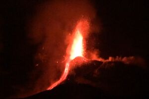 Nova erupcija vulkana Etna