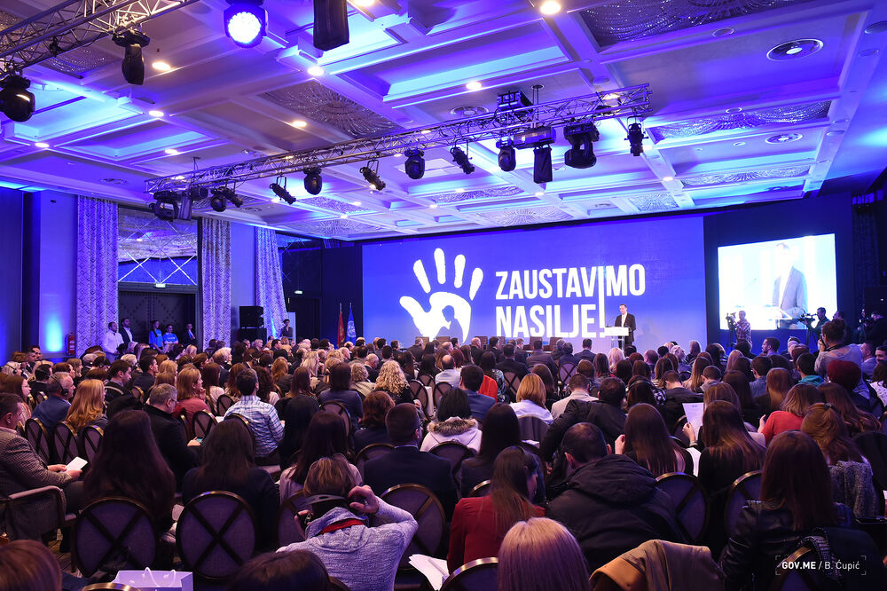 Zaustavimo nasilje, Foto: Vlada Crne Gore