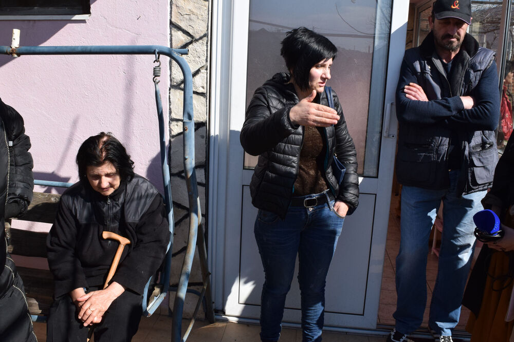 Iseljavanje Vlahovića, Foto: Luka Zeković