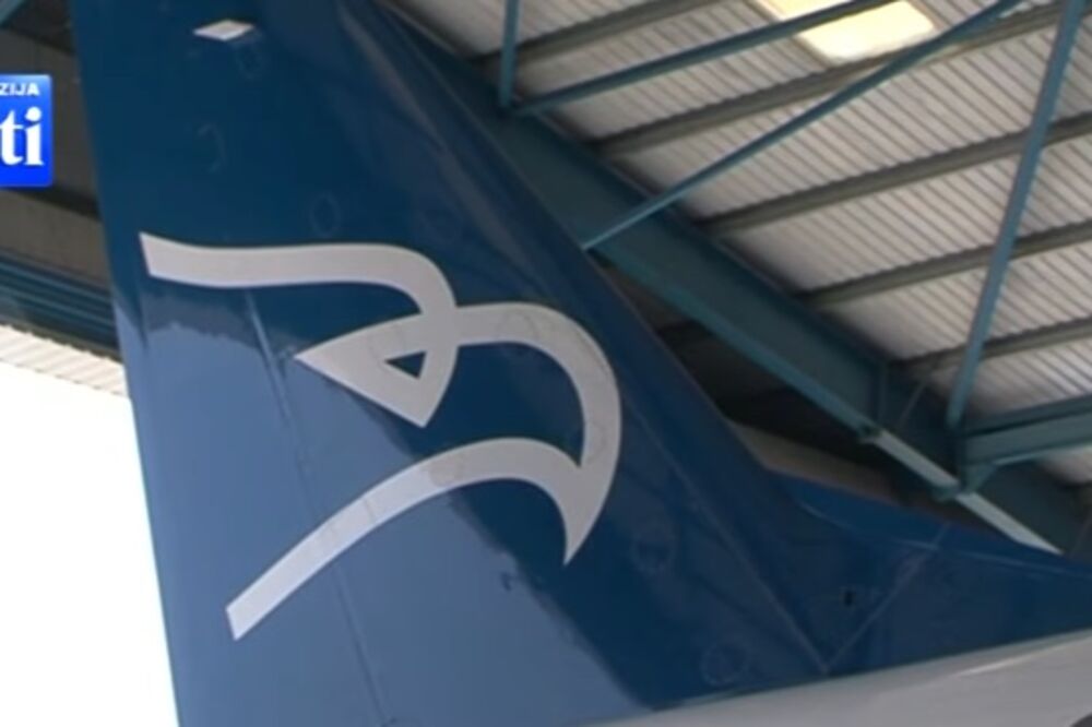 Montenegro erlajns, avion, Foto: Screenshot (TV Vijesti)