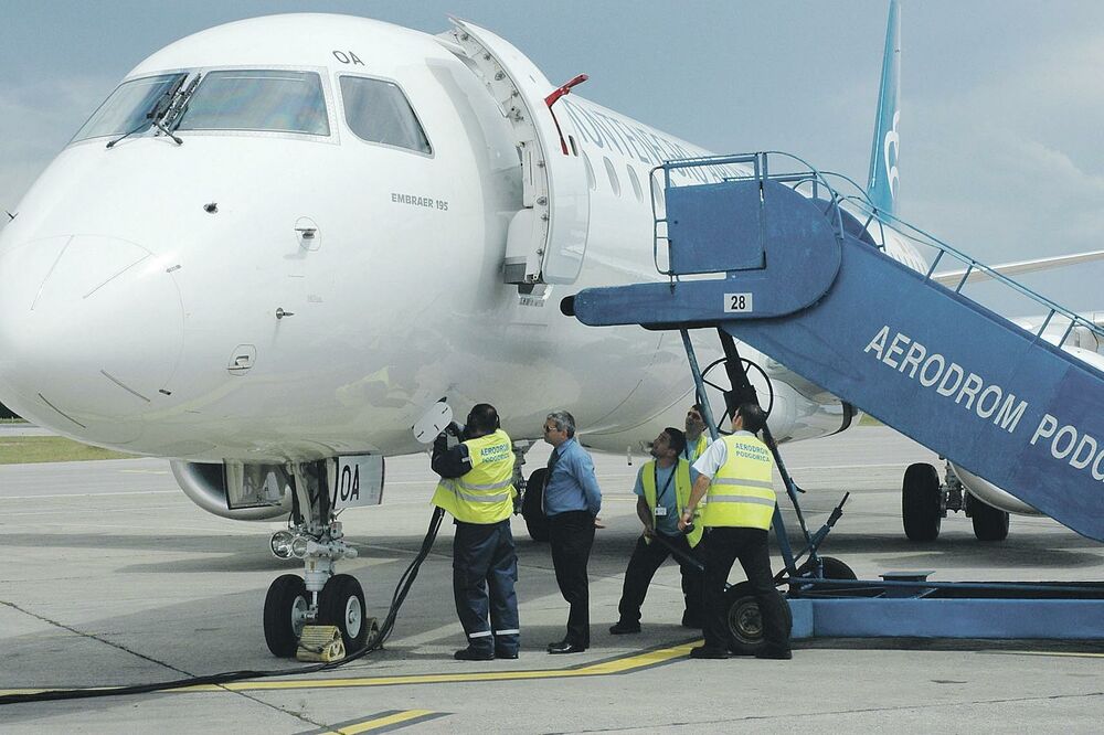 Montenegro Airlines, Foto: Luka Zeković