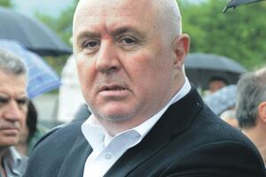 Aco Đukanović dograđuje zgradu PTT-a