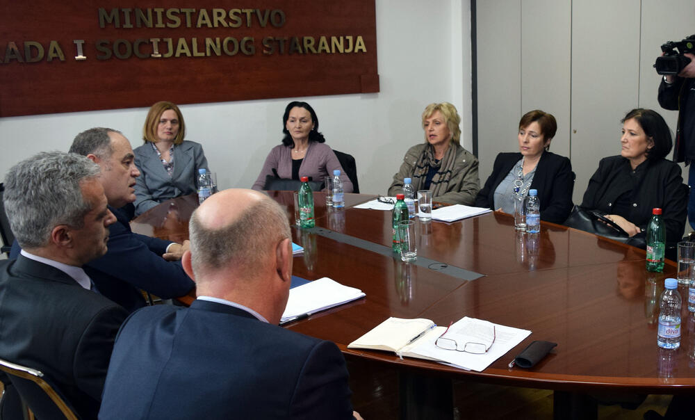 majke, Ministarstvo rada