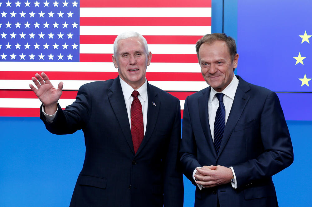 Majkl Pens Donald Tusk, Foto: Reuters