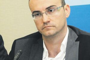 Koprivica poručuje da nije u sukobu interesa: Gostovao CEDEM-u,...