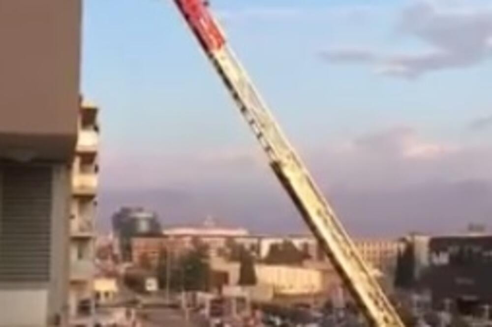 Podgorica, spasavanje žene, Foto: Podgorički vremeplov